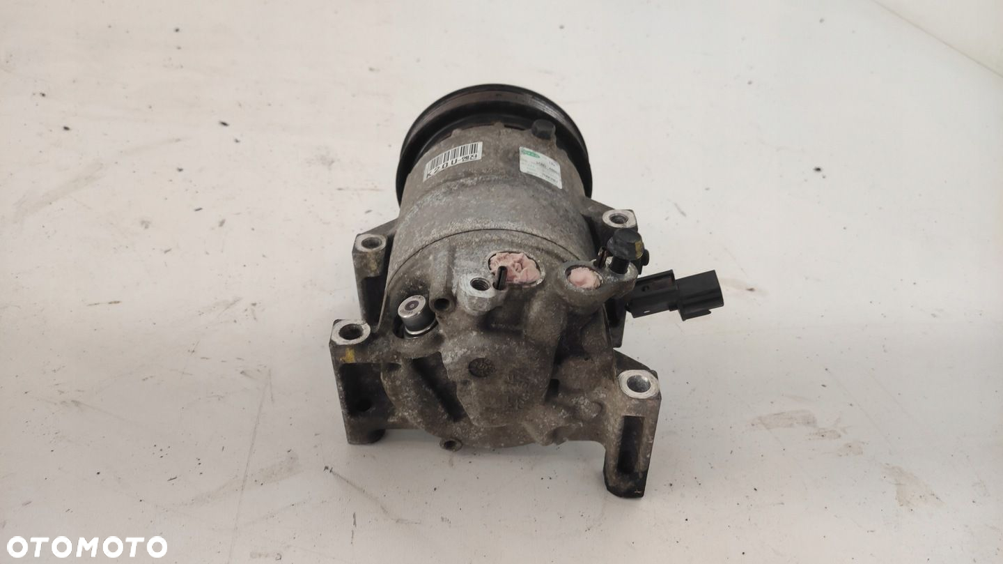 KOMPRESOR IX20 KIA VENGA 1.4 CRDI F500-YN9CA07 09- - 4