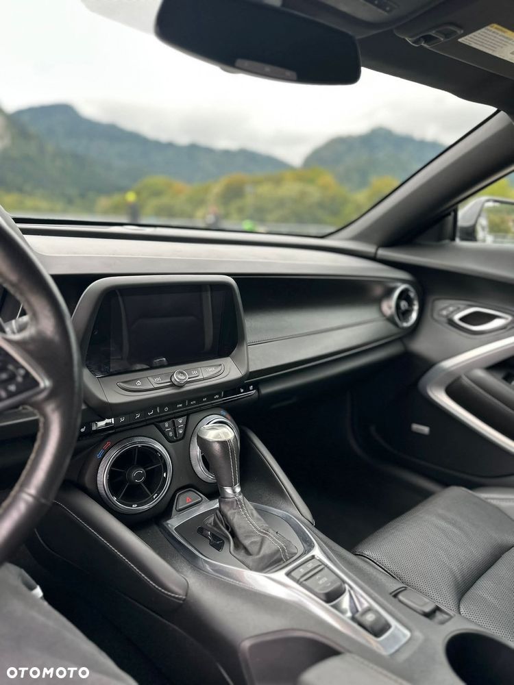 Chevrolet Camaro 6.2 V8 - 8