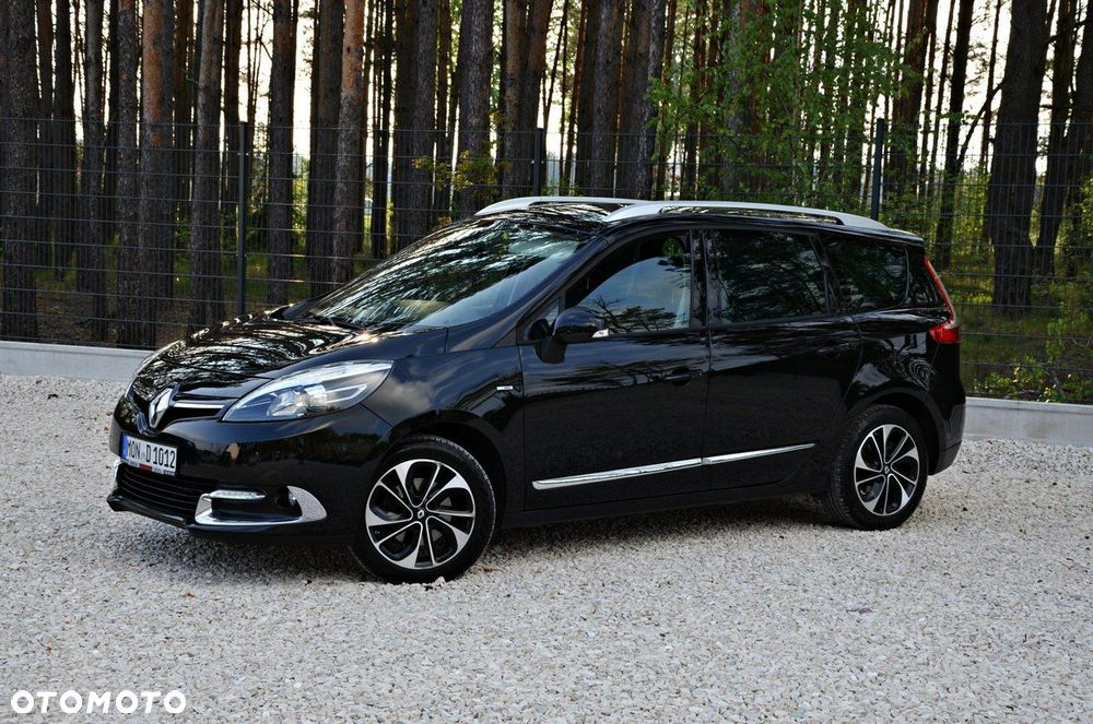 Renault Grand Scenic - 16