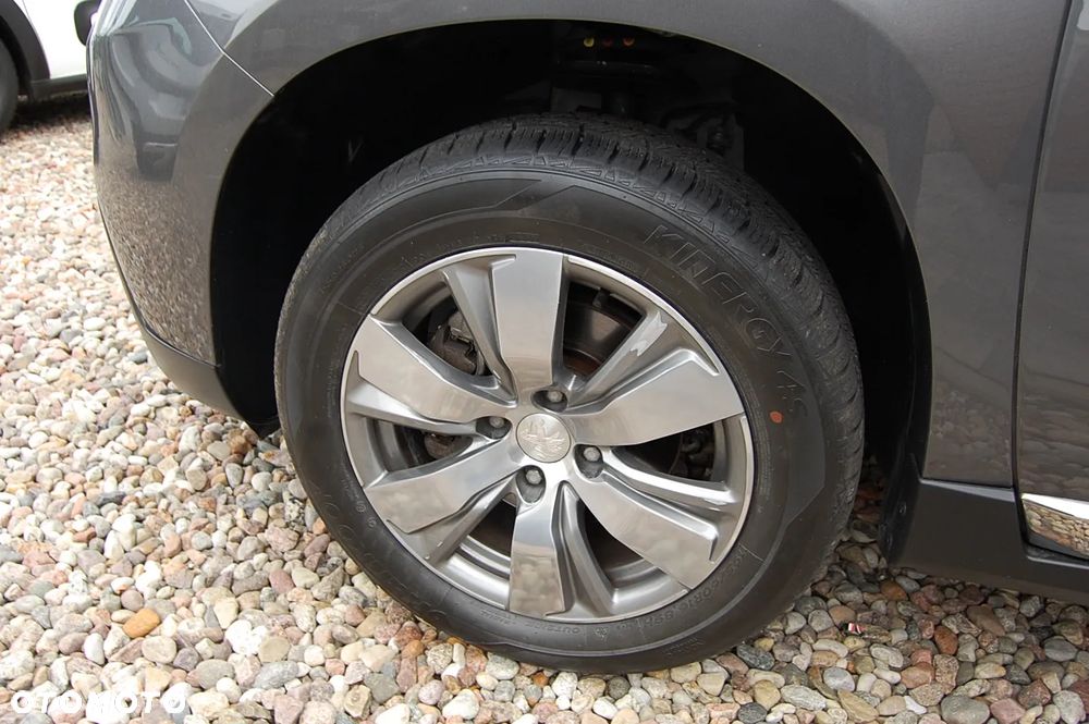 Peugeot 2008 - 21