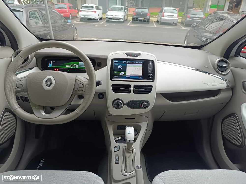 Renault Zoe (c/ Bateria) 41 kwh Intens - 12