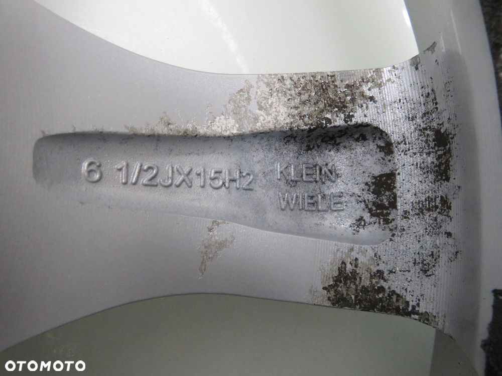 Alufelgi 15'' VW Audi Seat Skoda 5x112 ET37 - 4