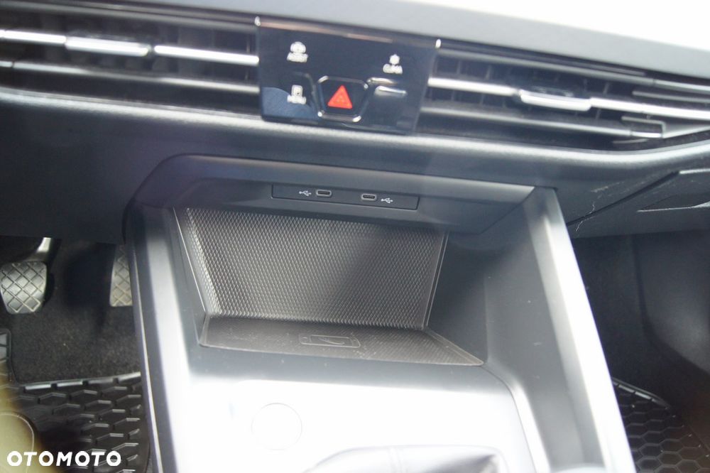 Volkswagen Golf 1.5 TSI EVO Life - 28