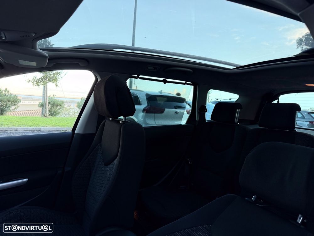 Peugeot 308 SW 1.6 HDi Sport CVM6 - 14