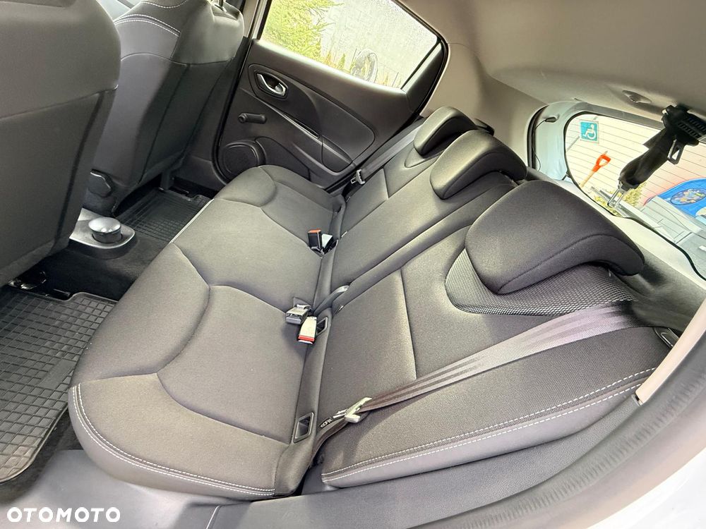 Renault Clio 0.9 TCe Winter Edition - 24