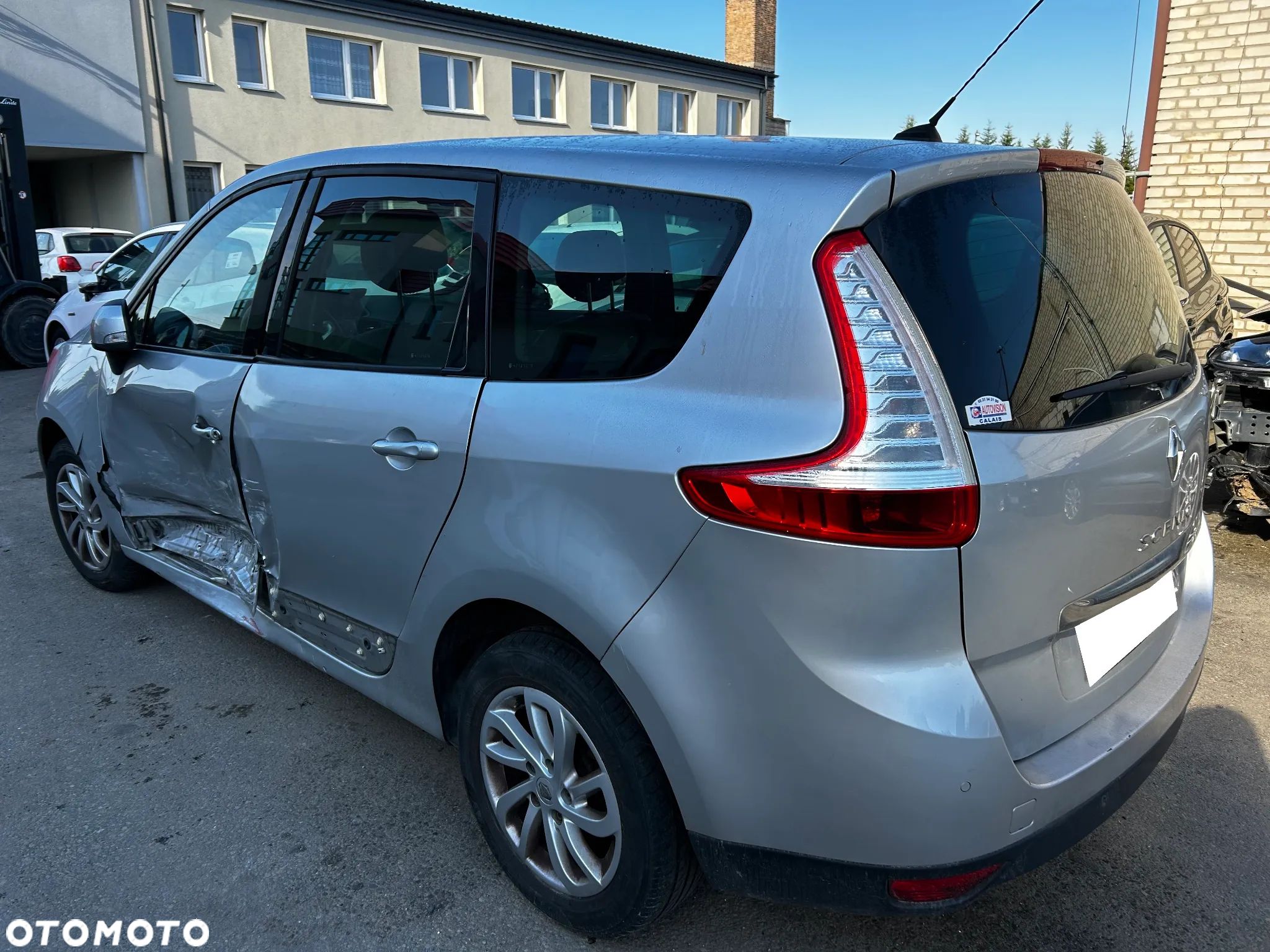 Renault Grand Scenic - 1