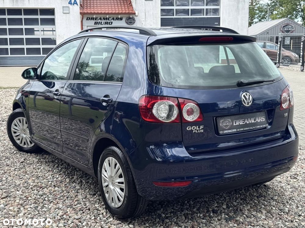 Volkswagen Golf Plus - 9