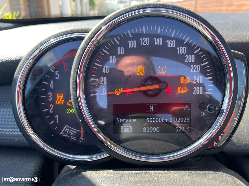 MINI Cabrio Cooper D - 12