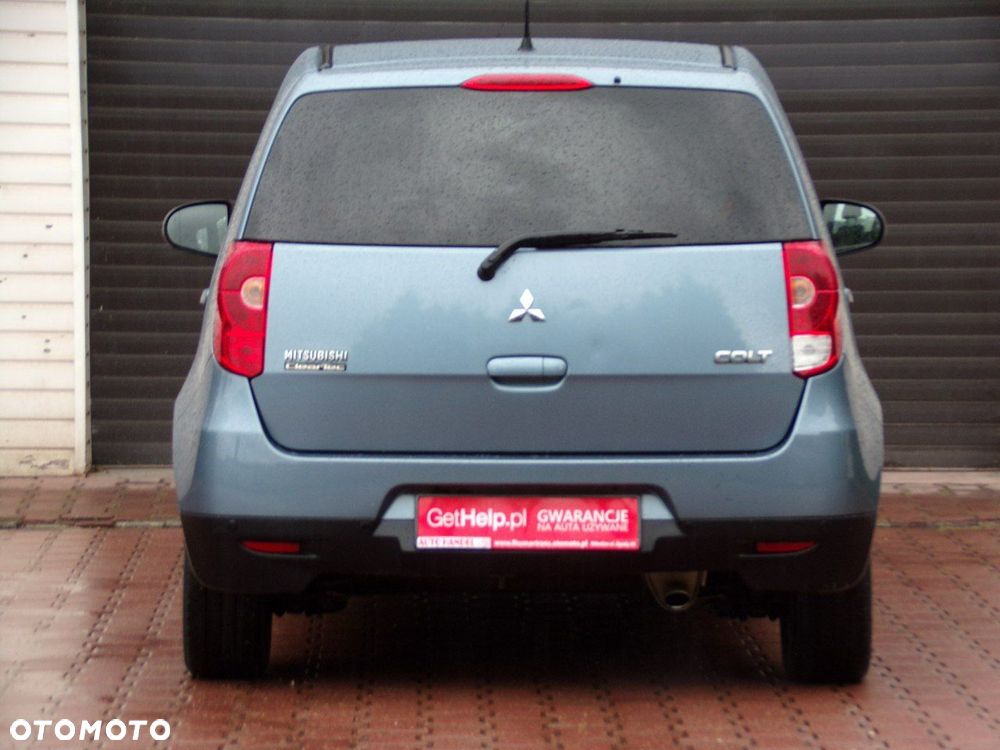Mitsubishi Colt - 14