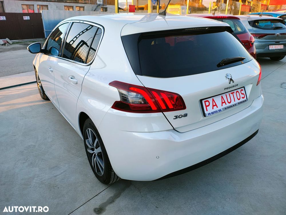 Peugeot 308 PureTech 130 GPF Stop & Start Allure Pack - 29