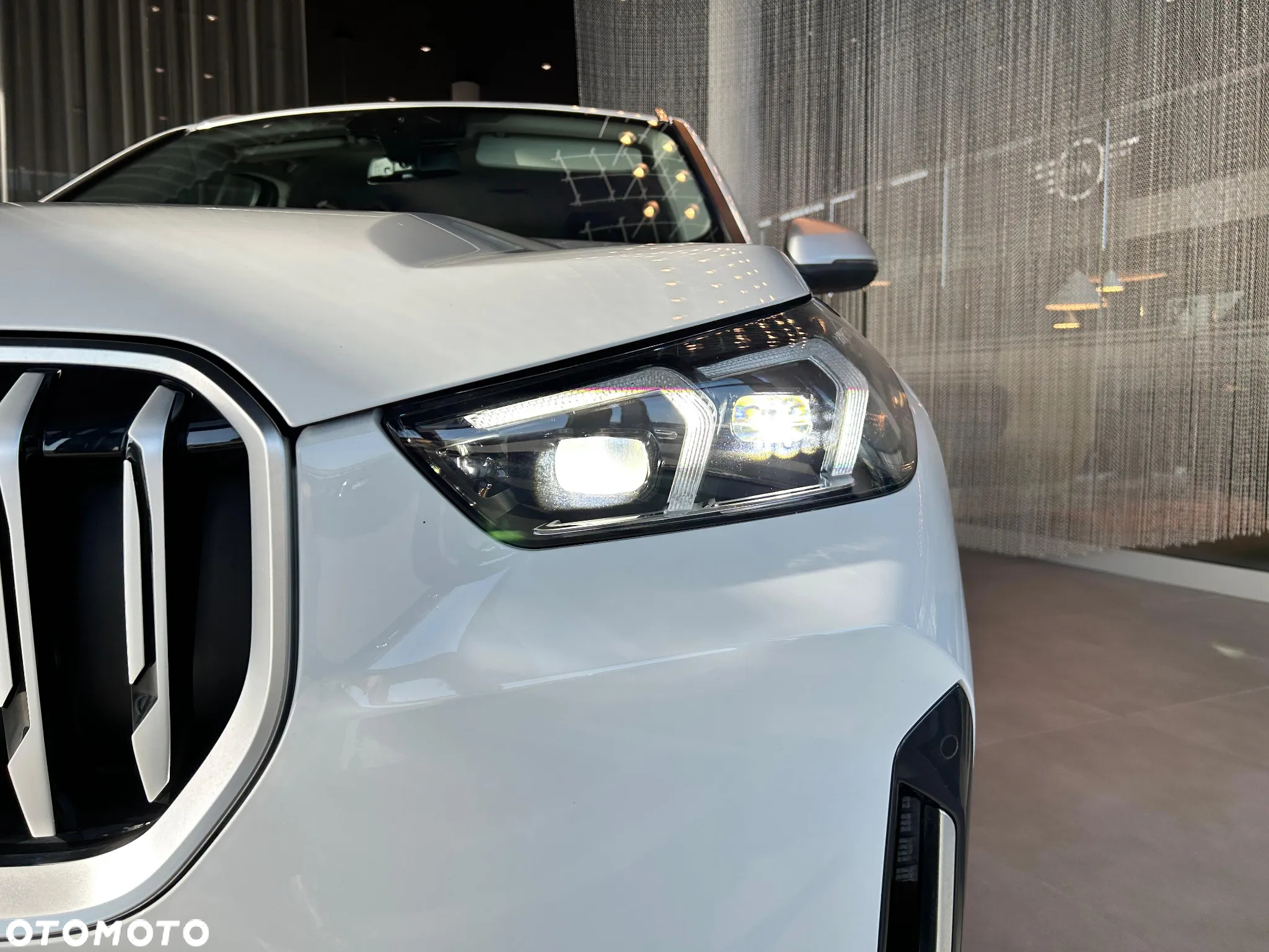 BMW X1 sDrive18i xLine - 11
