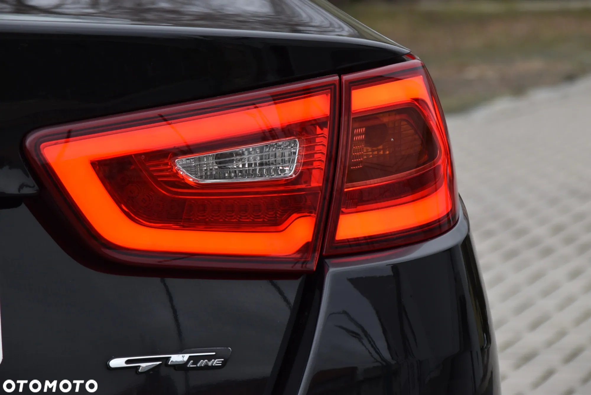 Kia Optima - 13