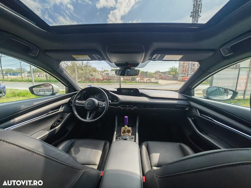 Mazda 3 e-SKYACTIV-X 186 M HYBRID EXCLUSIVE-LINE - 13