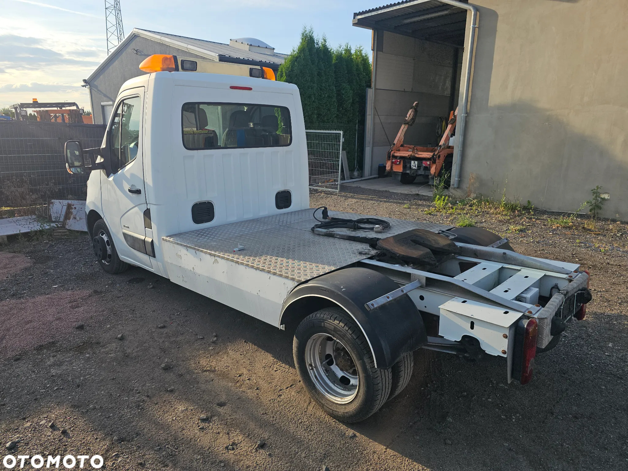 Opel Movano - 11