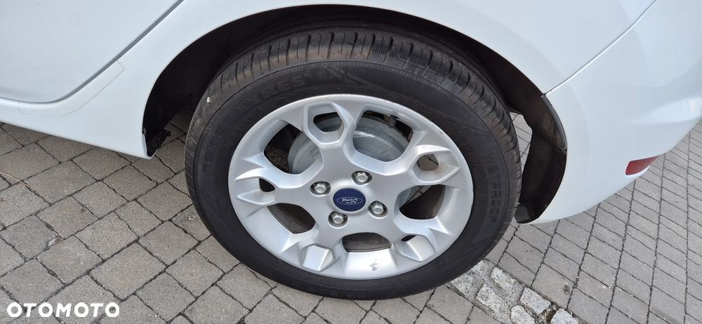 Ford Fiesta 1.6 TDCi Trend - 13