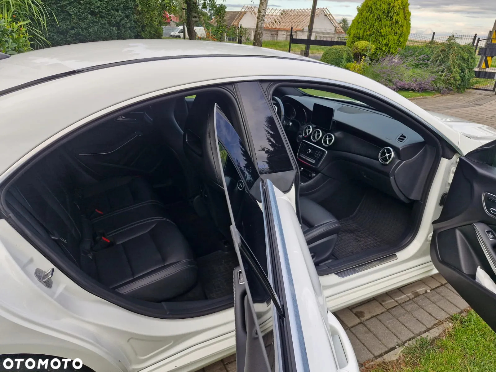 Mercedes-Benz CLA 250 7G-DCT Sport - 6