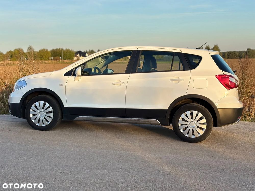Suzuki SX4 - 5