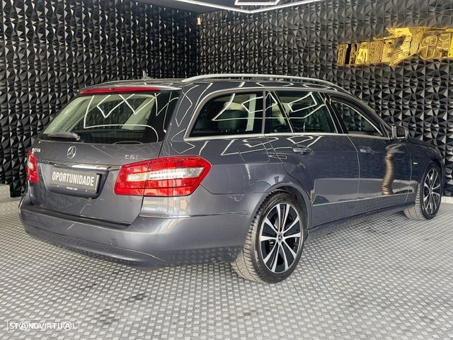 Mercedes-Benz E 220 CDi Avantgarde BlueEfficiency Auto - 26