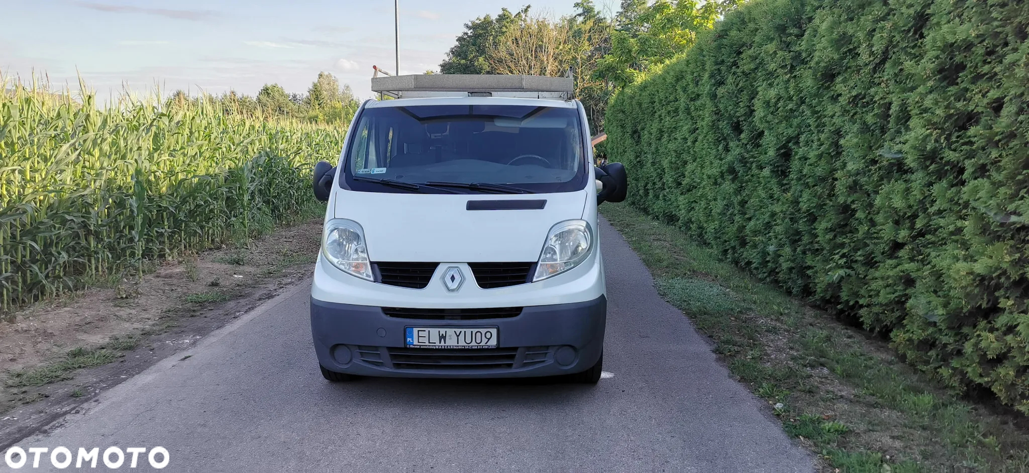 Renault Trafic - 2