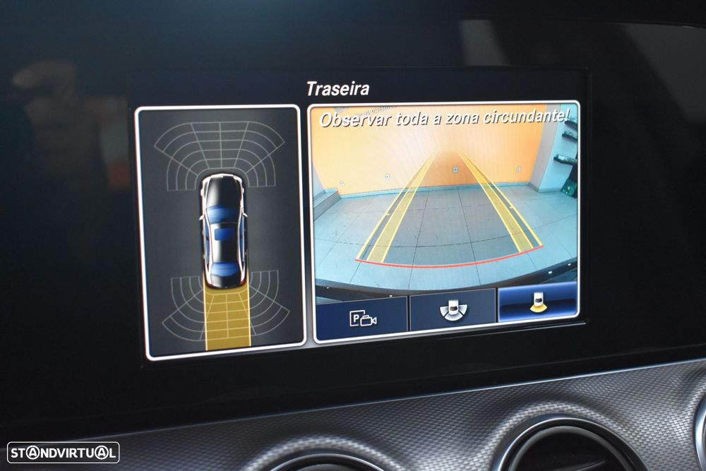 Mercedes-Benz E 220 d Avantgarde - 37