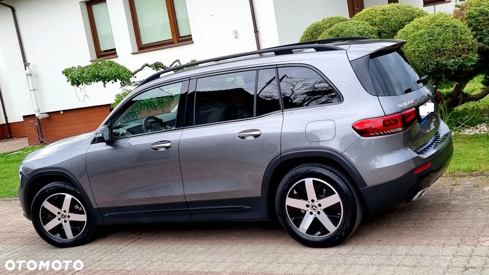 Mercedes-Benz GLB 250 4-Matic AMG Line 8G-DCT - 10