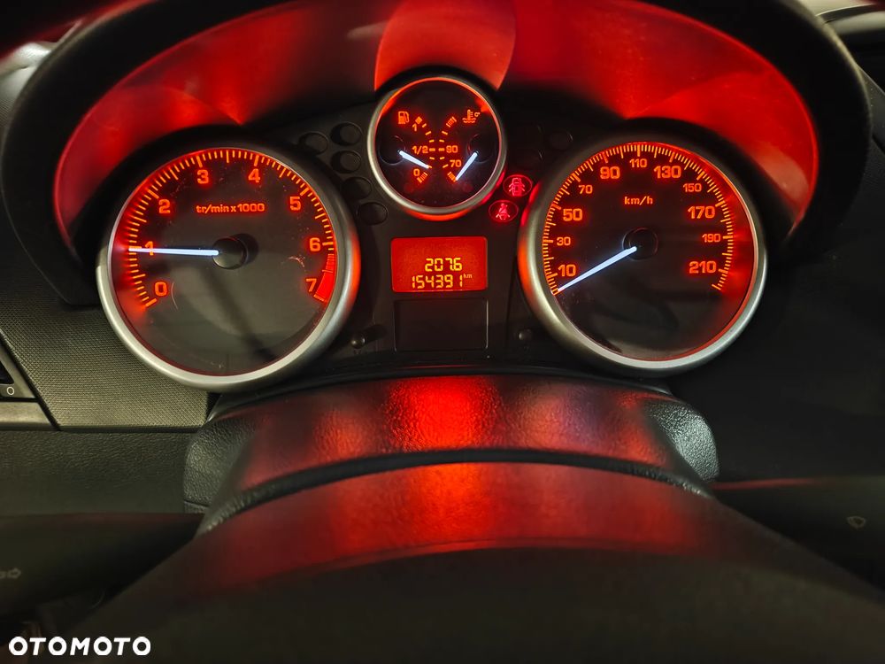 Peugeot 207 1.4 Presence - 8