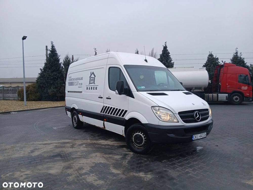 Mercedes-Benz Sprinter - 3