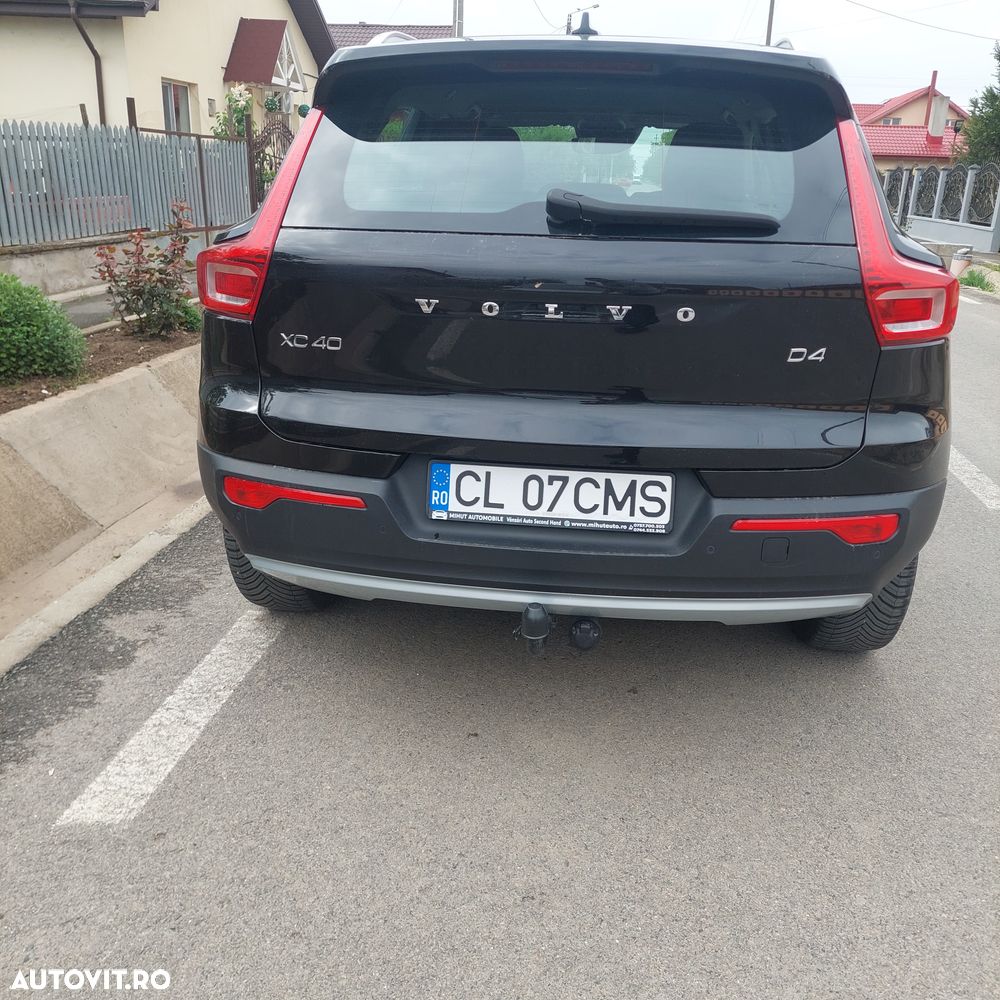 Volvo XC 40 D4 AWD Base - 4