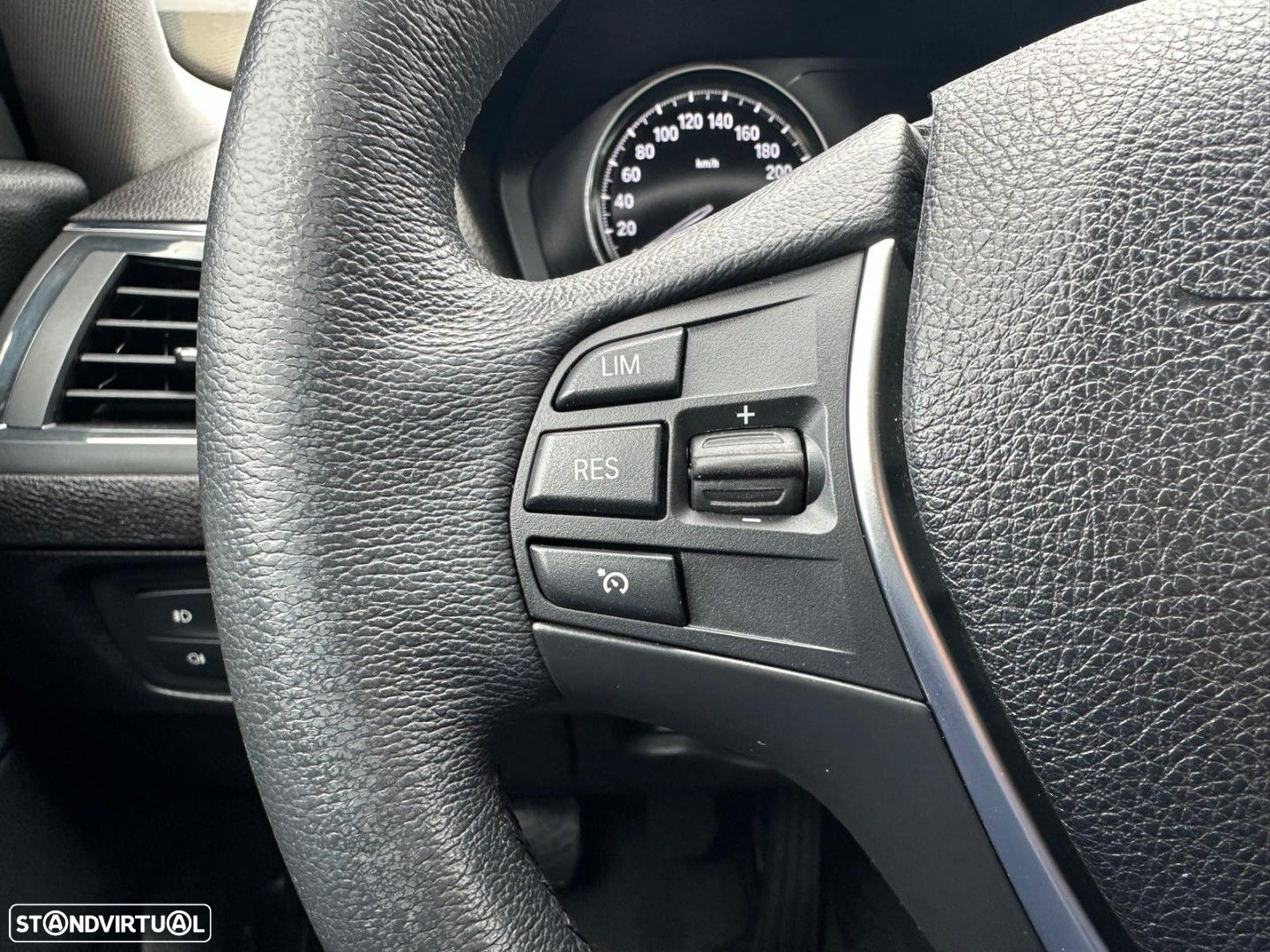 BMW 116 d EDynamics Advantage - 19