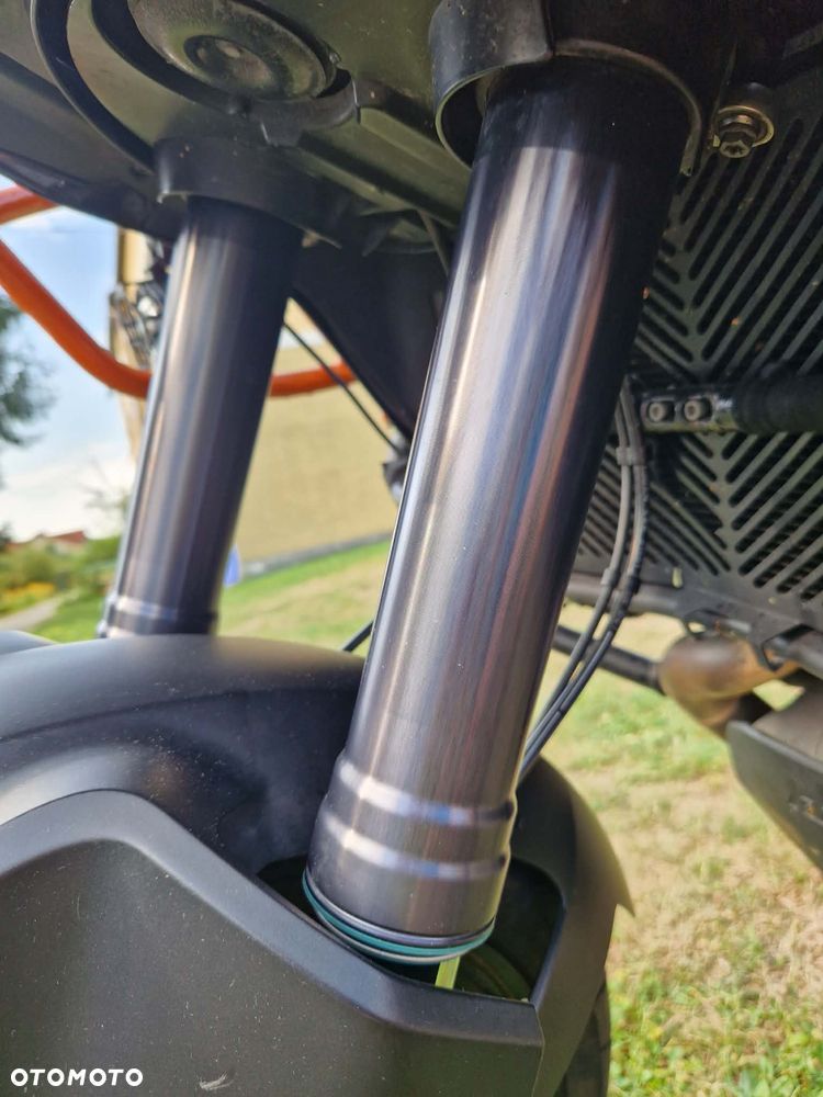 KTM Adventure - 12