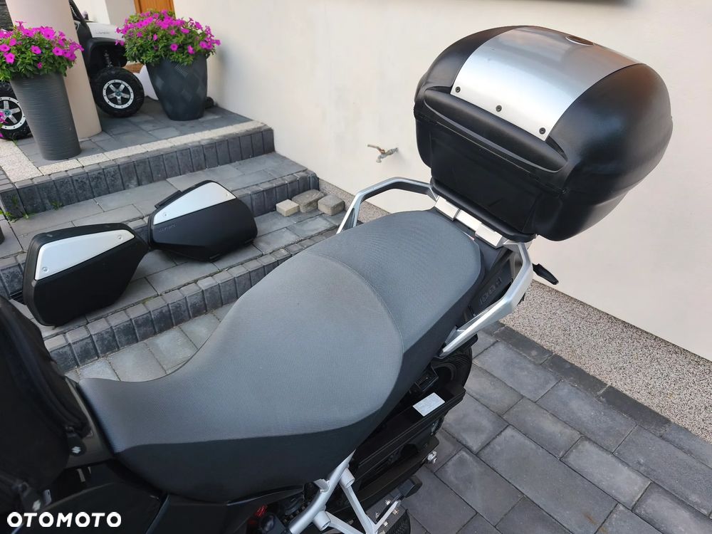 Suzuki V-STROM - 26