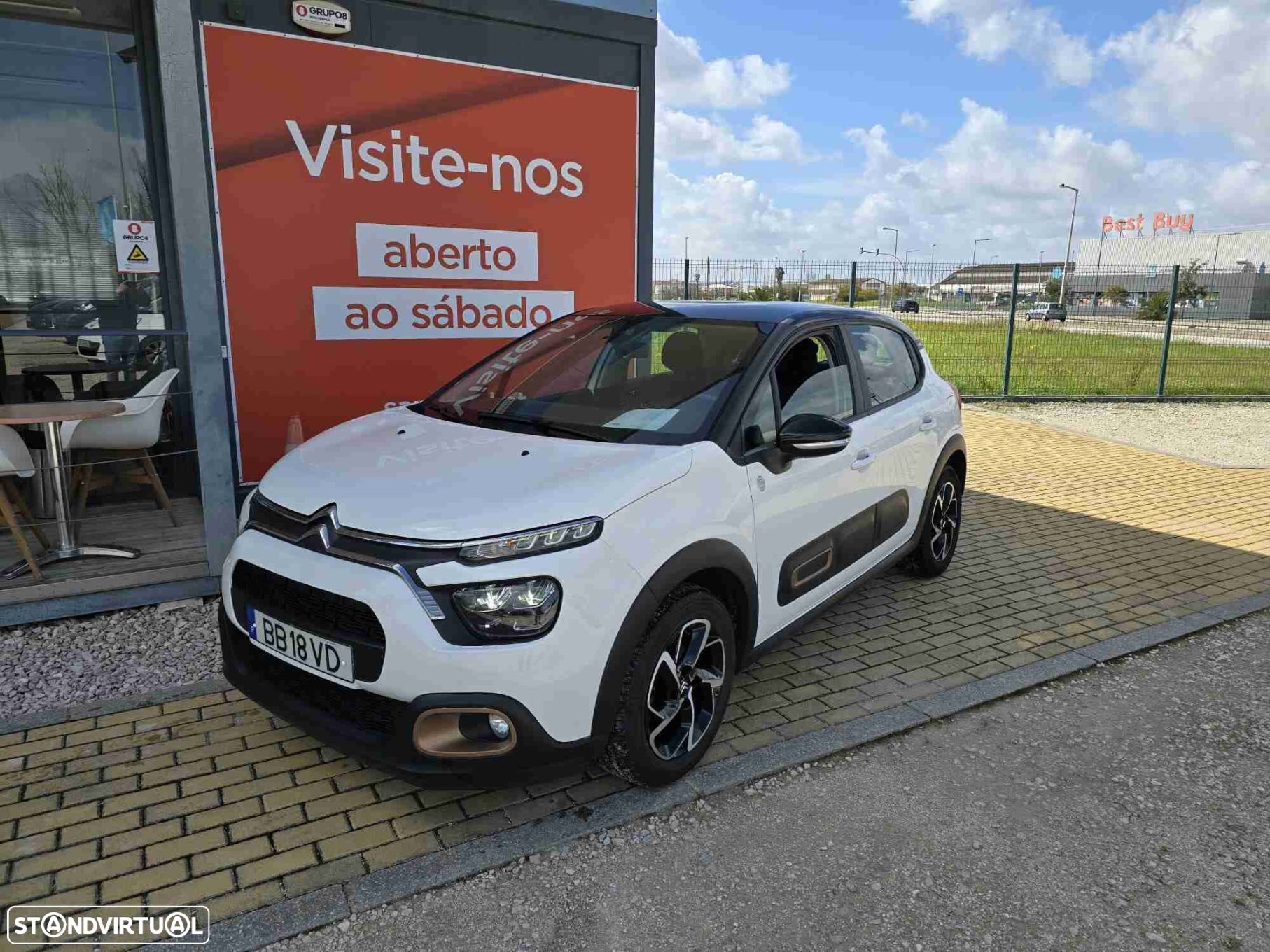 Citroën C3 1.2 PureTech Plus - 1