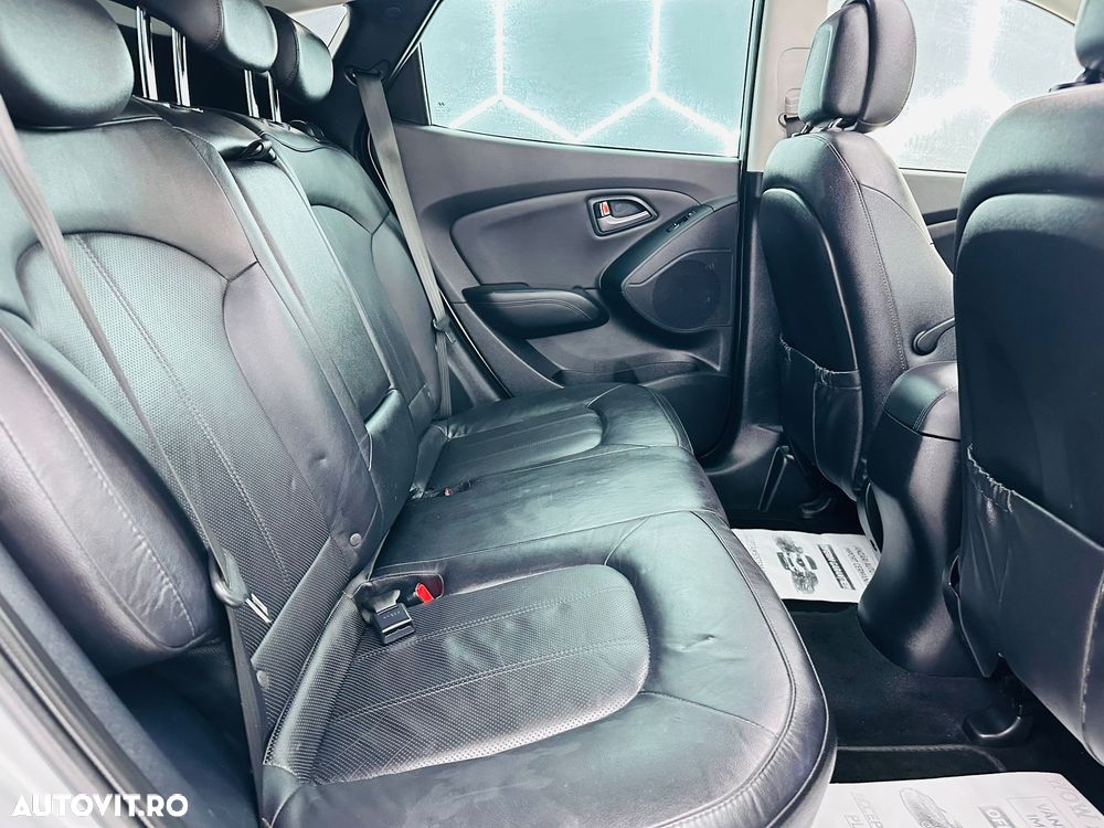 Hyundai ix35 1.7 CRDI 2WD Fifa World Cup Edition - 7