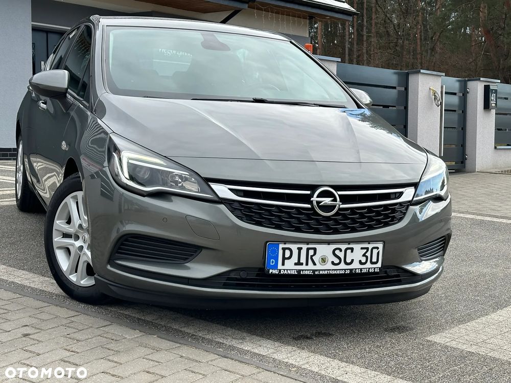 Opel Astra 1.6 CDTI Active - 1