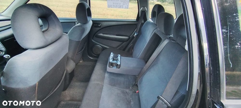 Mitsubishi Outlander 2.0 Comfort 4WD - 15