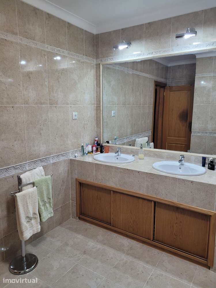 Excelente Apartamento T4 - Grande imagem: 5/37