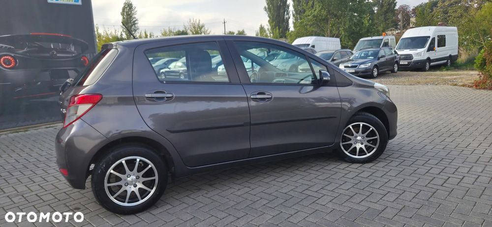 Toyota Yaris 1.33 Dynamic - 16
