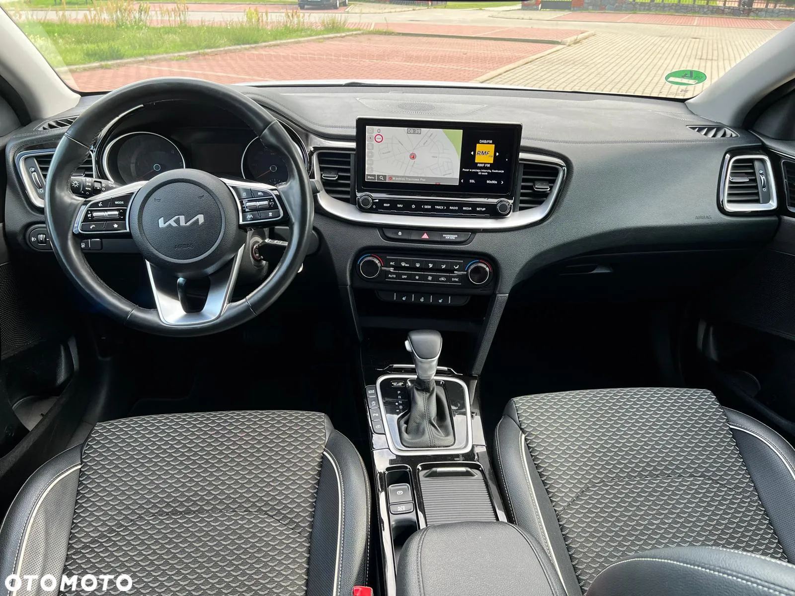 Kia XCeed 1.6 CRDi DCT7 LAUNCH EDITION - 11