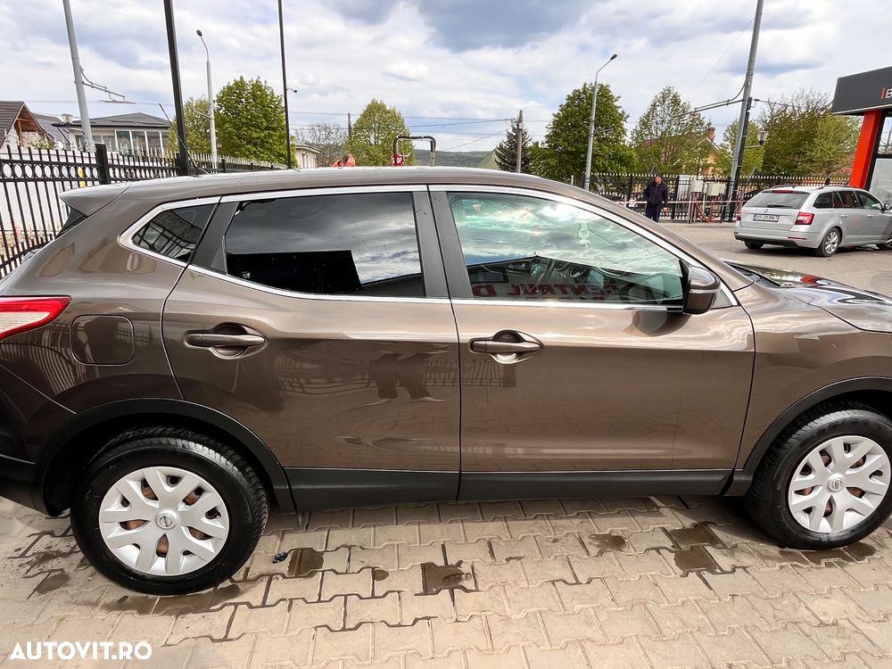 Nissan Qashqai 1.5 DCI N-Connecta - 7