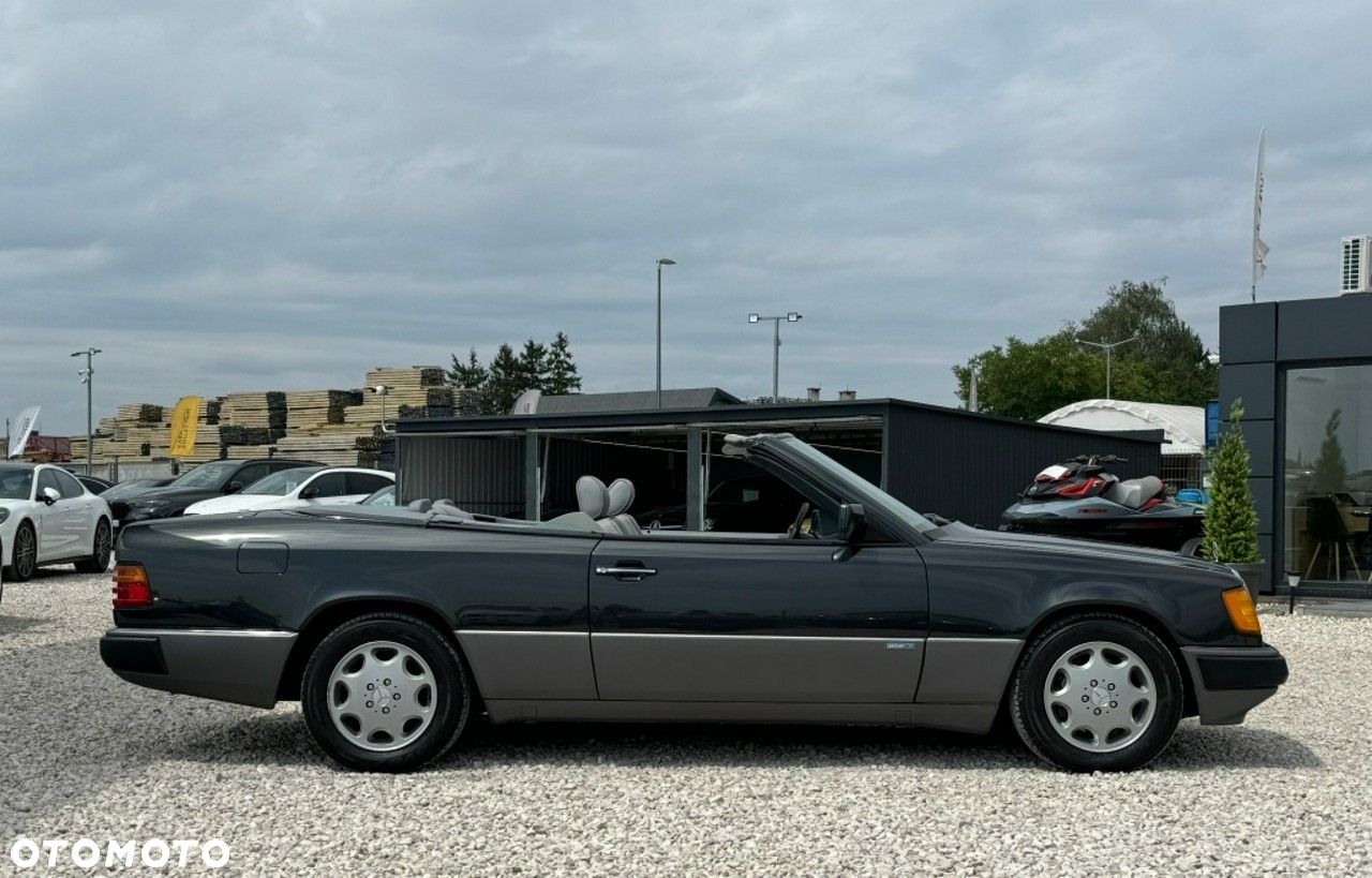 Mercedes-Benz W124 (1984-1993) - 19