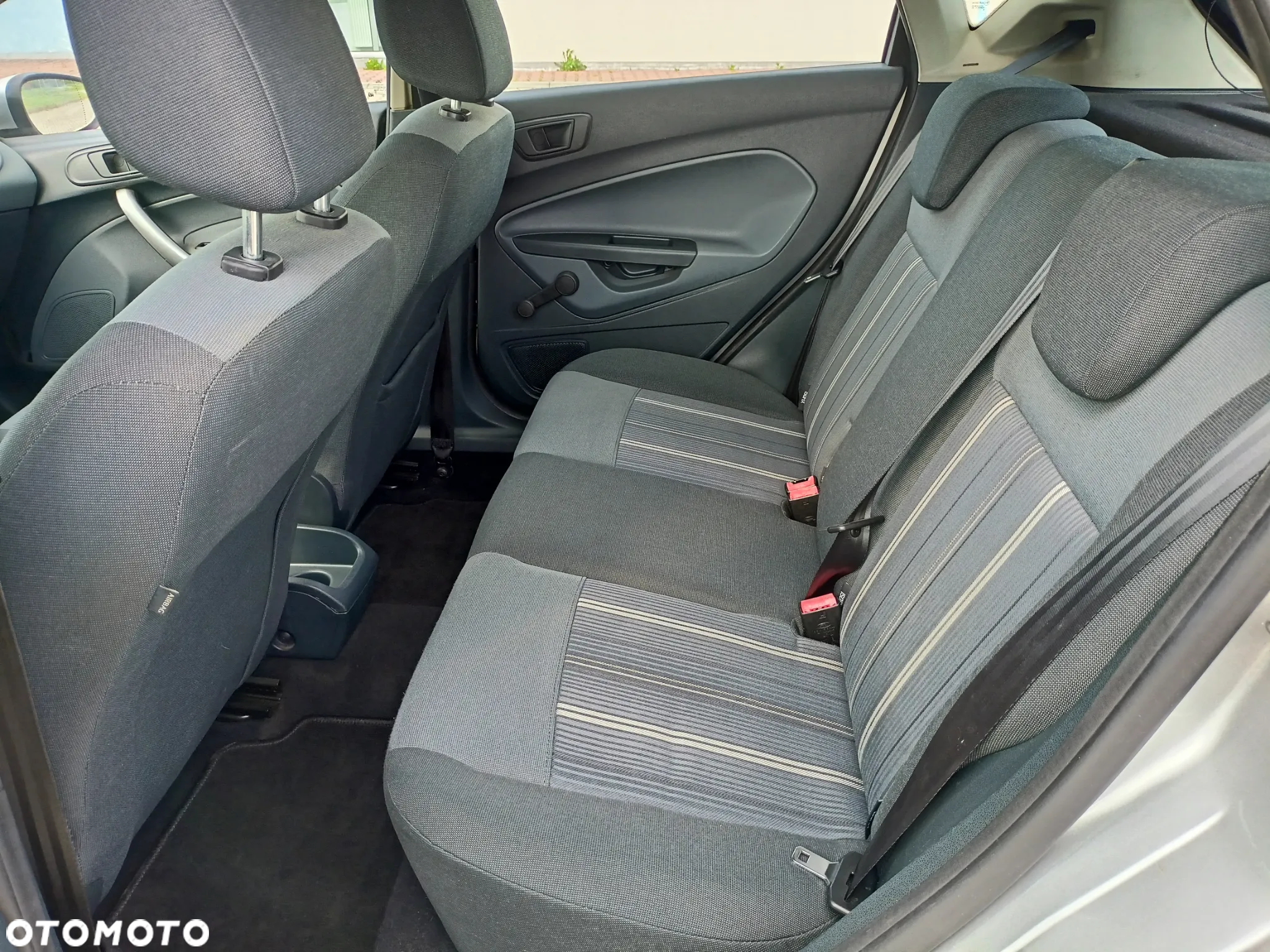 Ford Fiesta 1.25 Ghia - 14