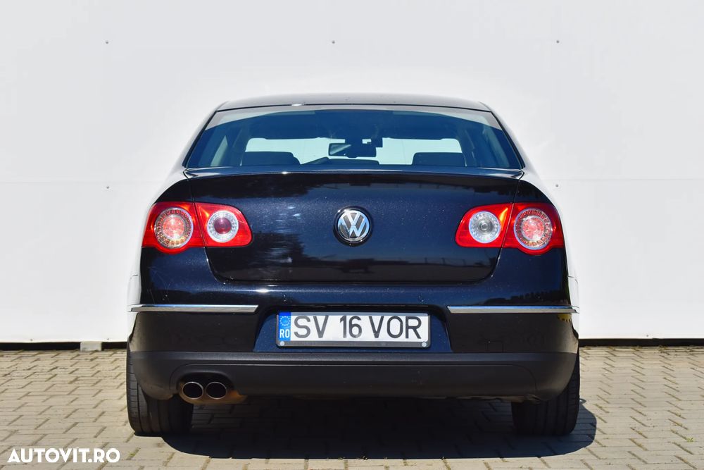 Volkswagen Passat 2.0 TDI DPF 4Motion Sportline - 15