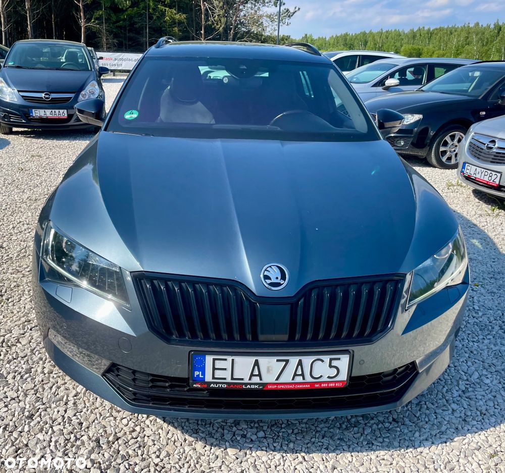 Skoda Superb 2.0 TDI DSG Sportline - 30