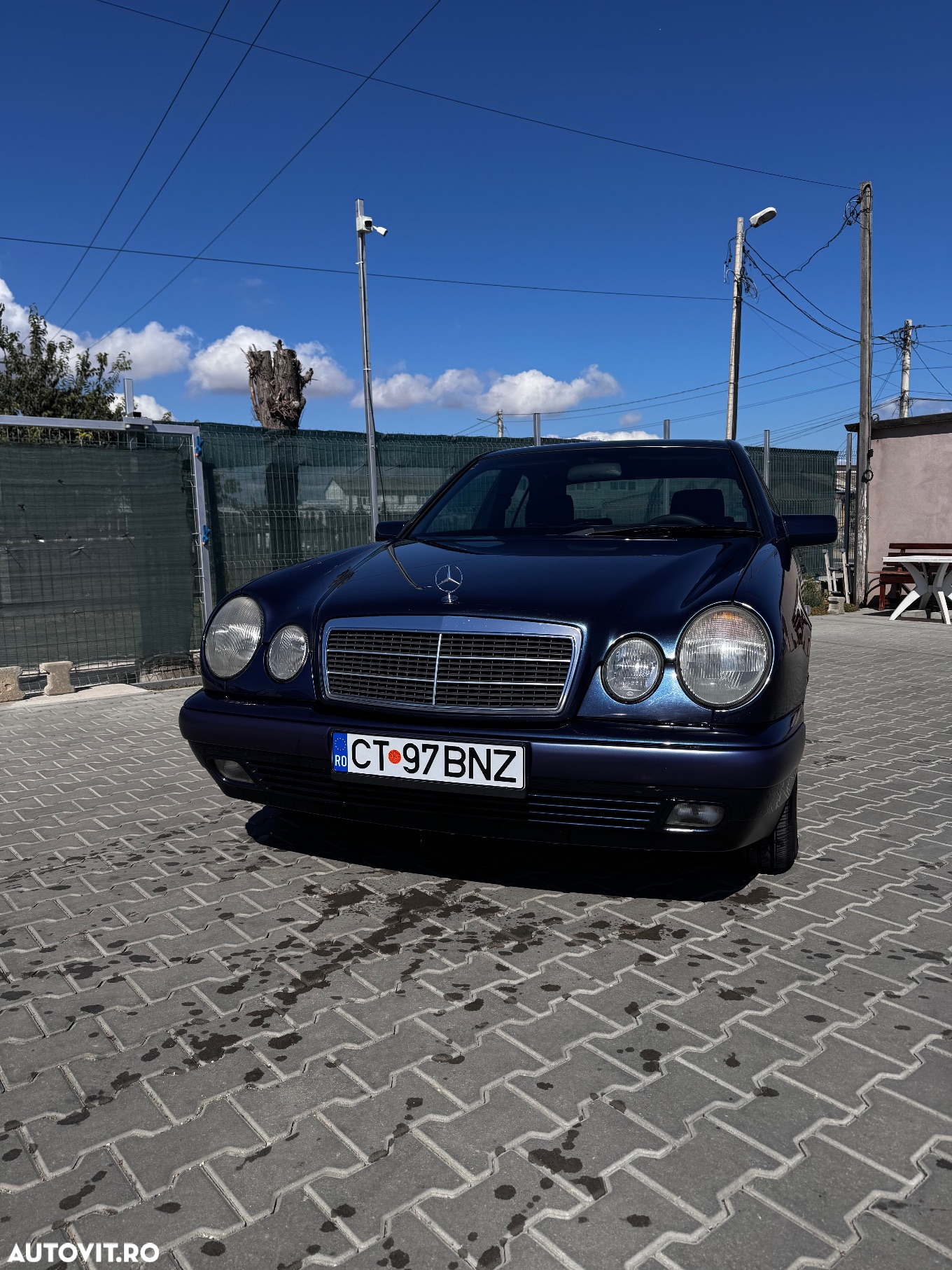 Mercedes-Benz E 200 K Classic - 5