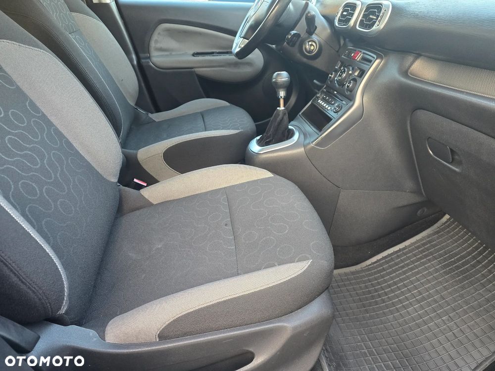 Citroën C3 Picasso HDi 110 FAP Exclusive - 28