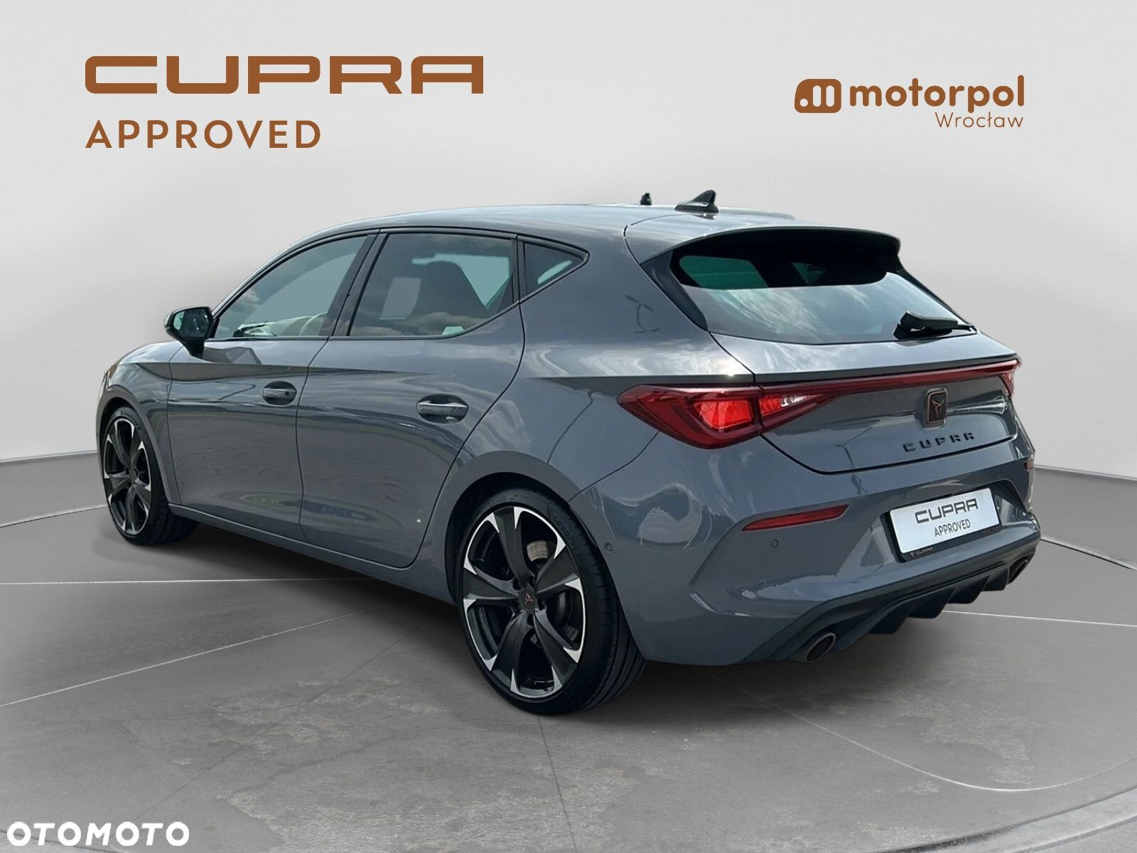 Cupra Leon 2.0 TSI DSG - 2