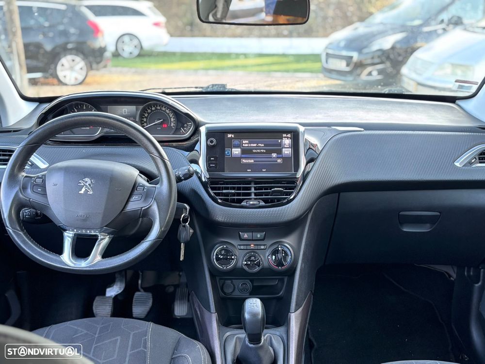 Peugeot 2008 1.6 BlueHDi Allure - 6