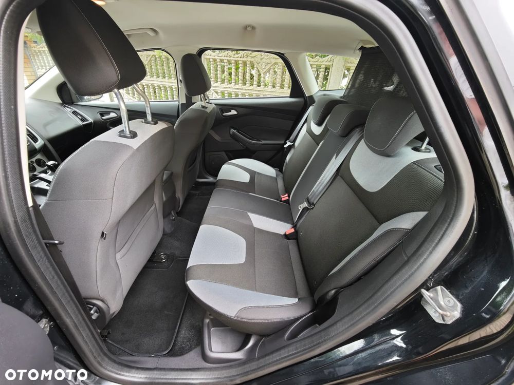 Ford Focus 1.6 TDCi DPF Champions Edition - 33