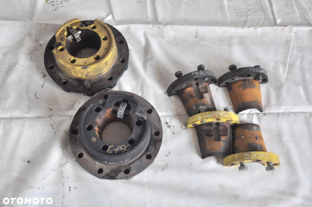 PÓŁOŚ TARCZKI KOSZ WAŁEK TRYB JOHN DEERE 6190R - 7