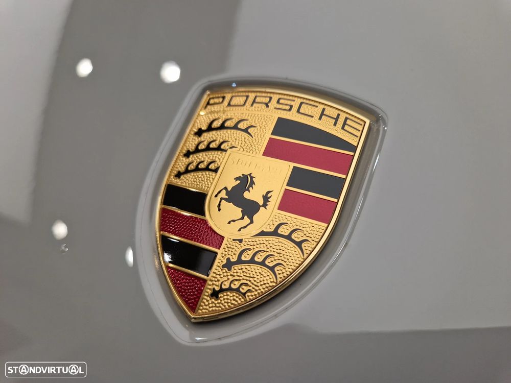 Porsche 911 (992) Carrera T PDK - 13